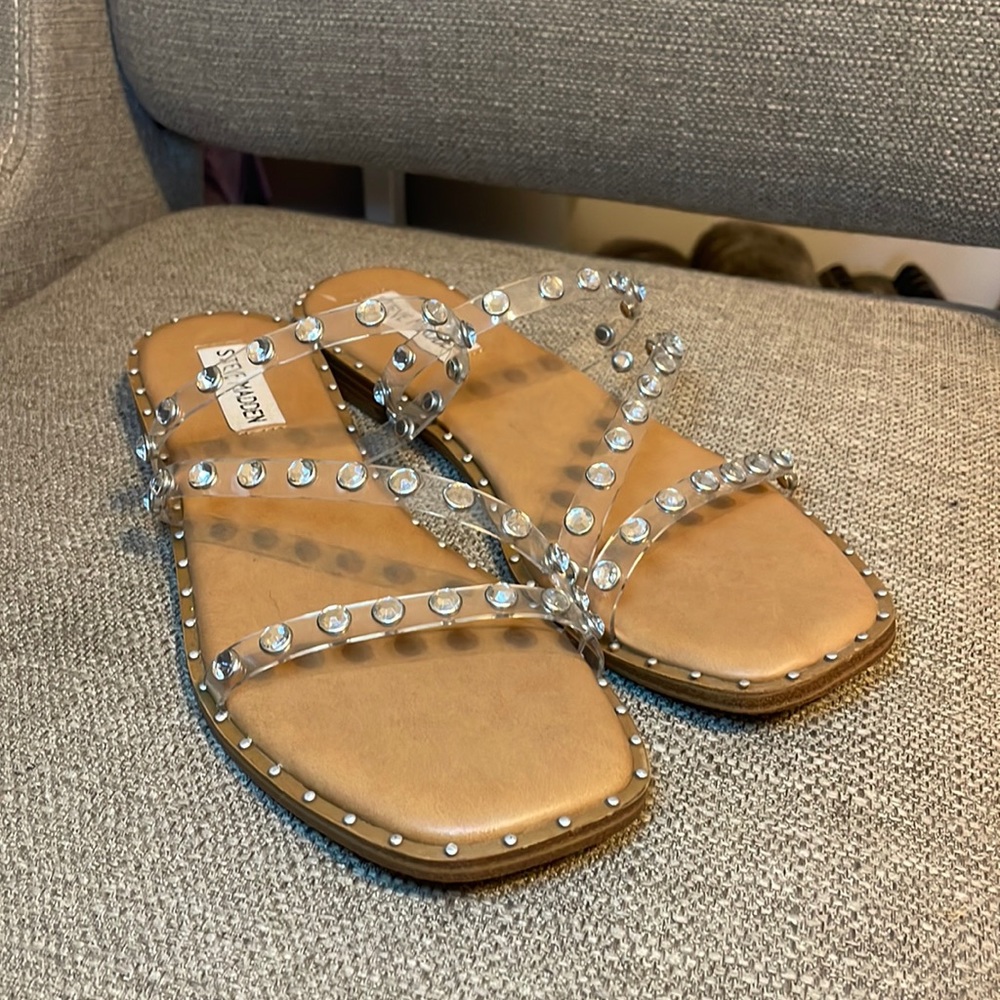 Steven Madden Sandals Size 8
